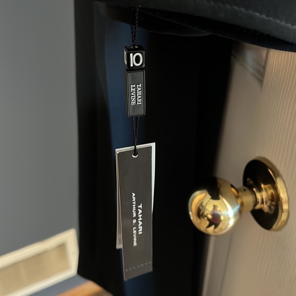 Tahari pants suit size 10 NWT - Picture 3 of 7